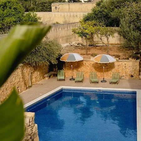 Charming & Stylish Historic With Pool * Xewkija