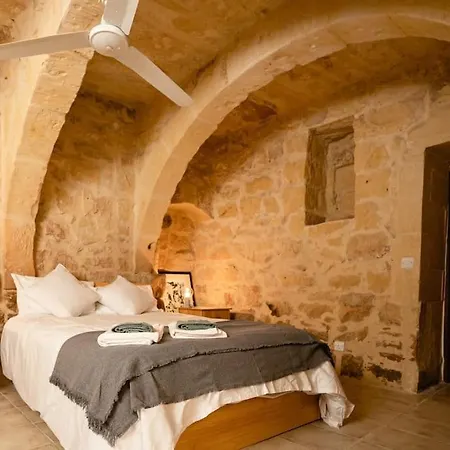 Charming & Stylish Historic With Pool * Xewkija
