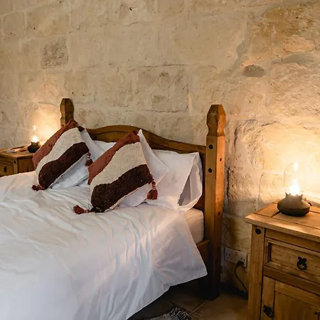 Charming & Stylish Historic With Pool *