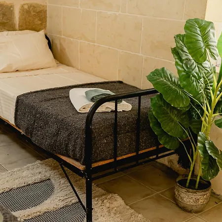 Charming & Stylish Historic With Pool