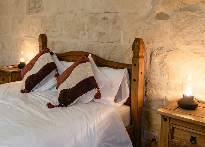 Charming & Stylish Historic With Pool *