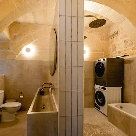 Charming & Stylish Historic With Pool Villa *