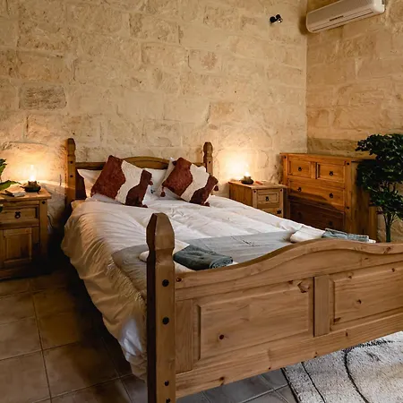 Villa Charming & Stylish Historic With Pool *